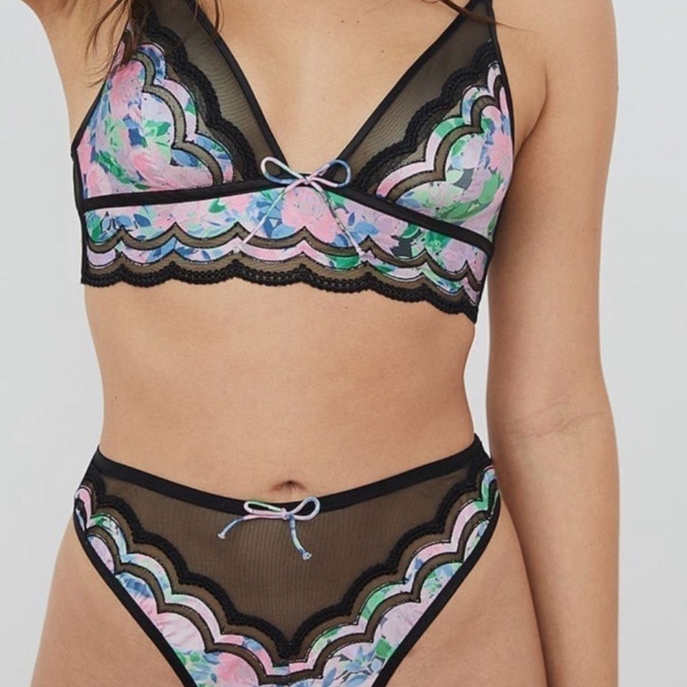 (M) 2pcs FOR LOVE AND LEMONS Odette Bra & Thong Panty